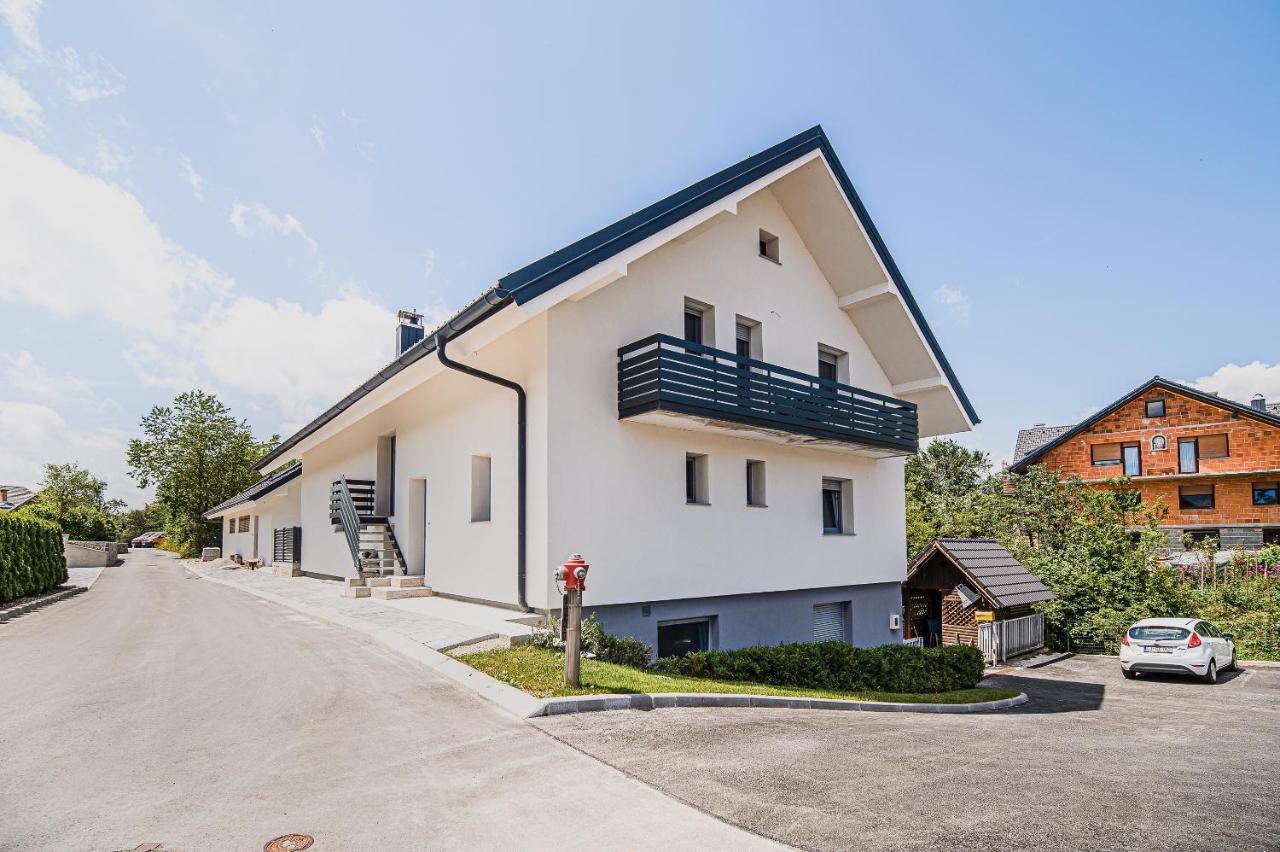 Mojcin Pisker Apartment House Kranj Eksteriør billede