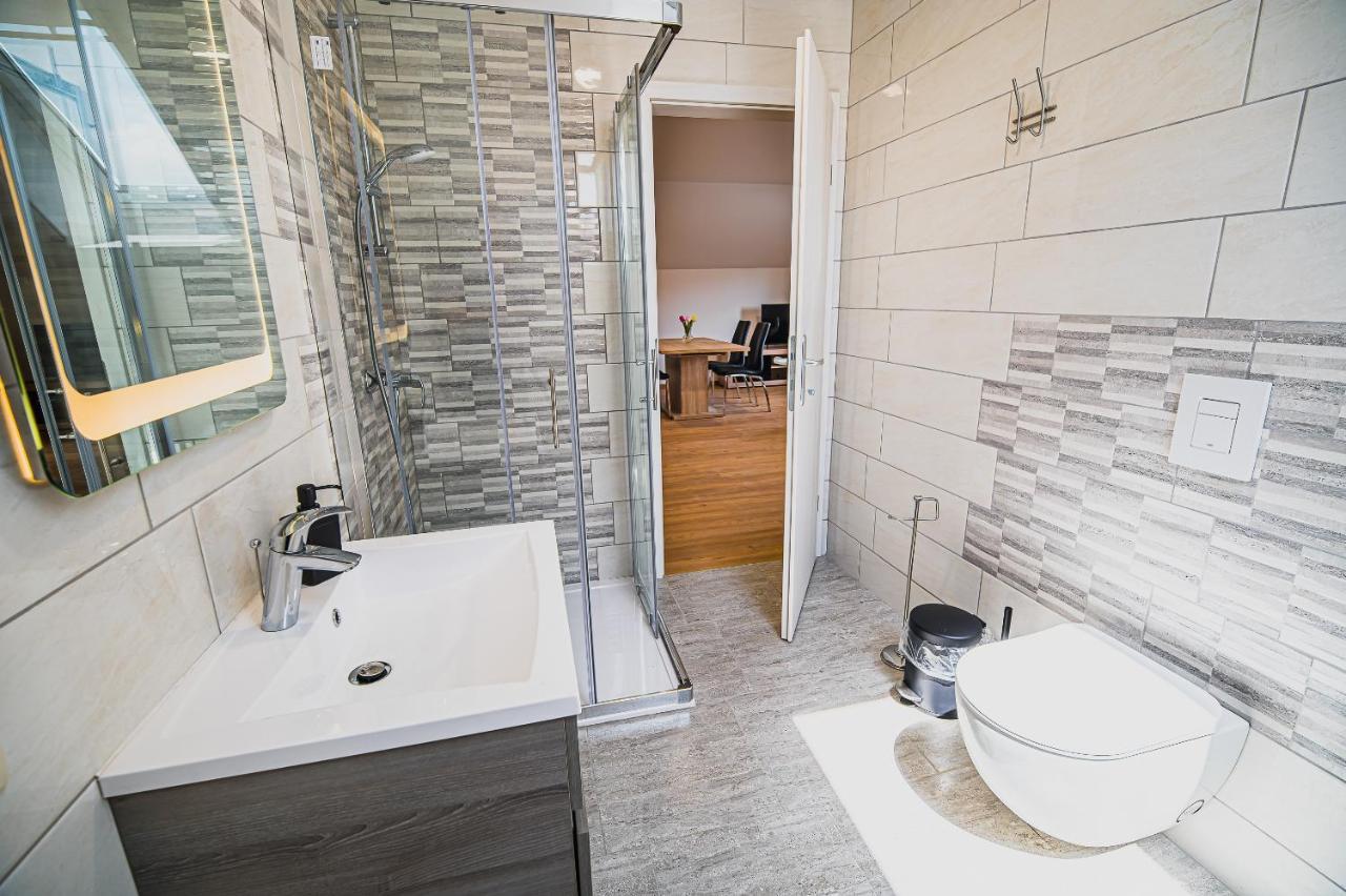 Mojcin Pisker Apartment House Kranj Eksteriør billede