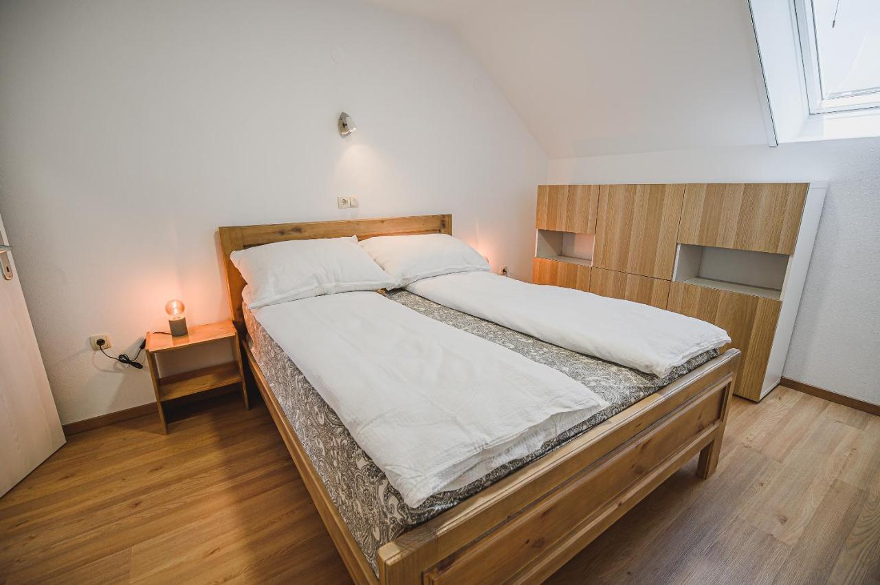 Mojcin Pisker Apartment House Kranj Eksteriør billede