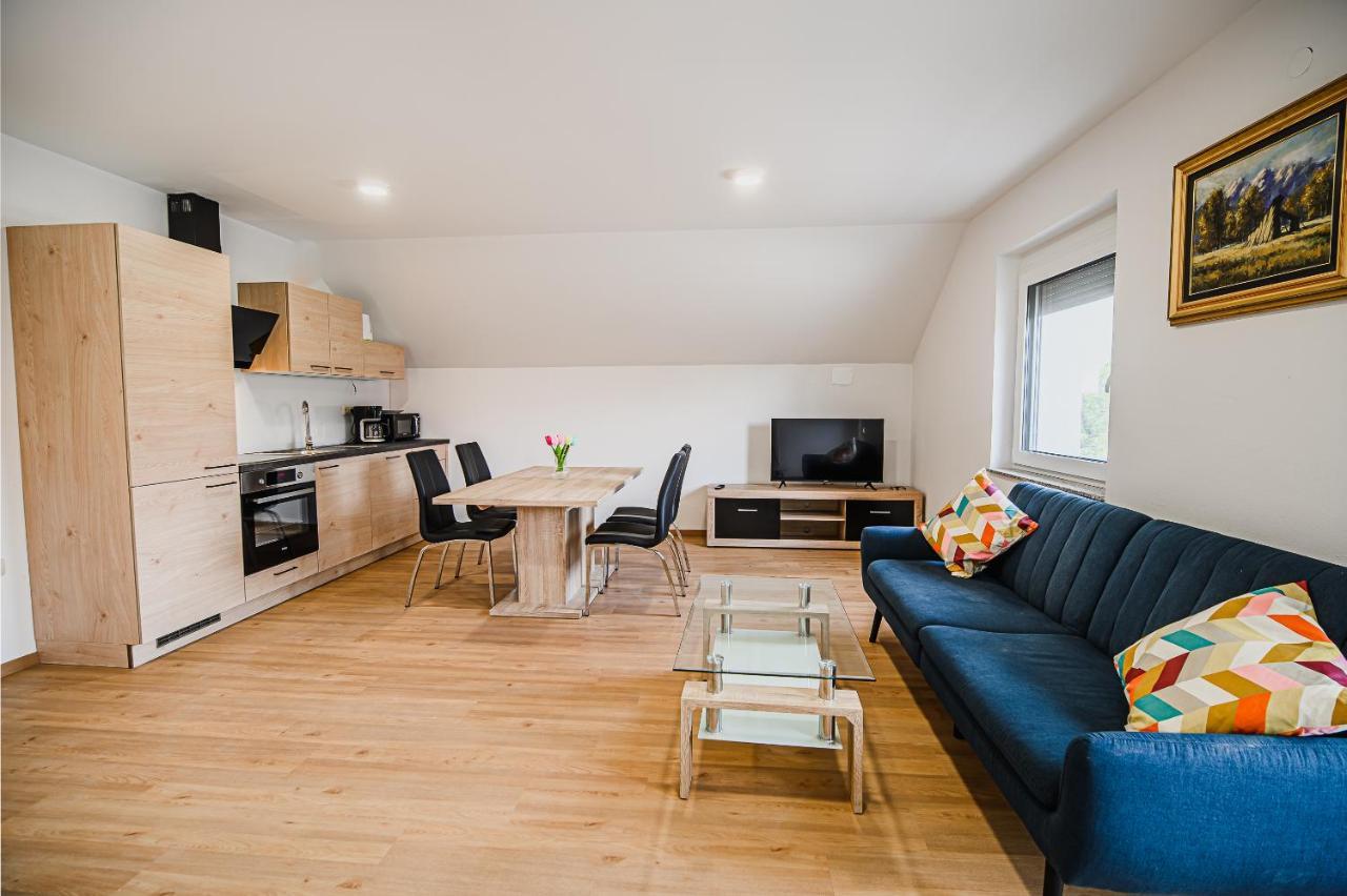 Mojcin Pisker Apartment House Kranj Eksteriør billede