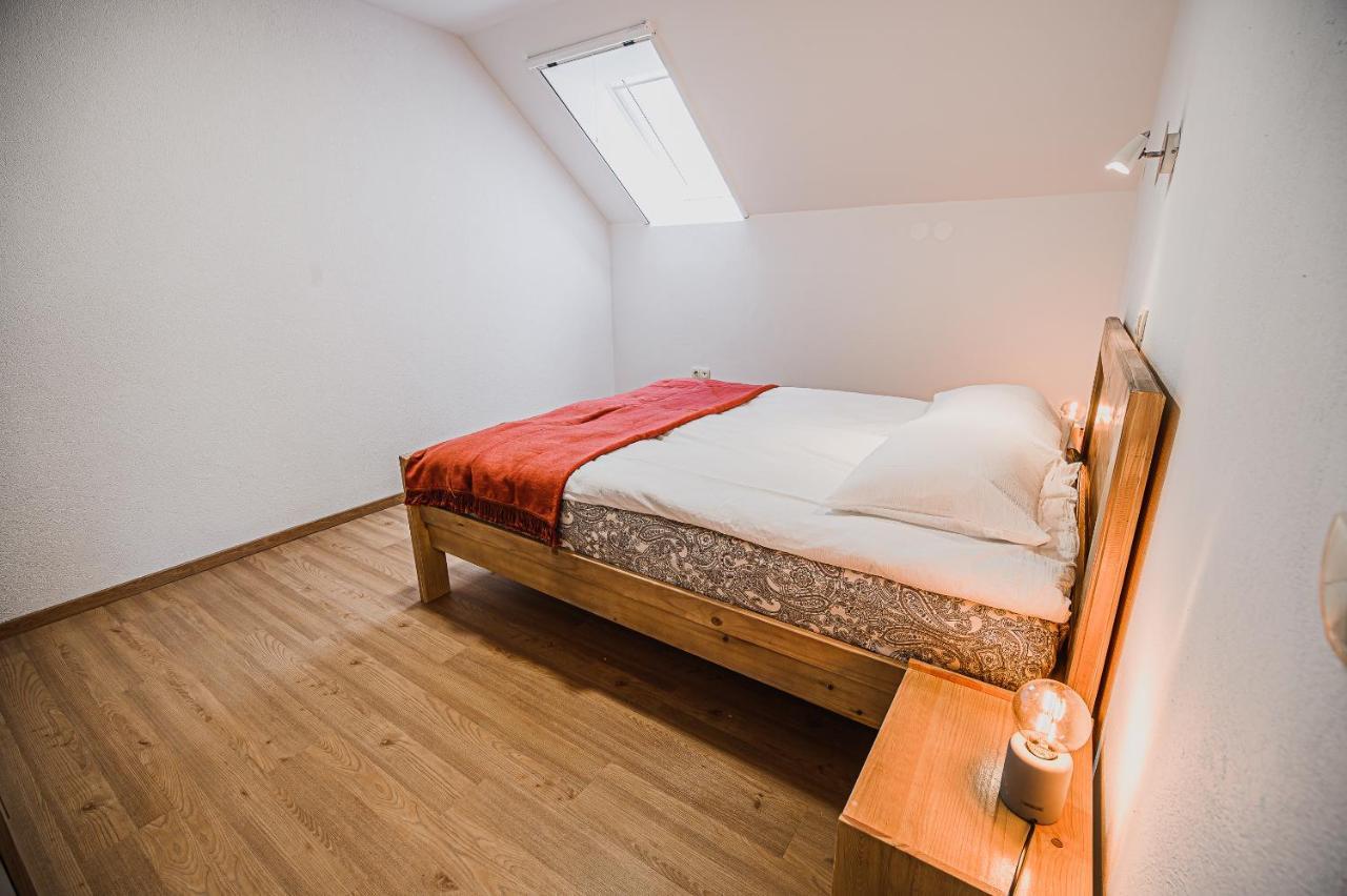 Mojcin Pisker Apartment House Kranj Eksteriør billede