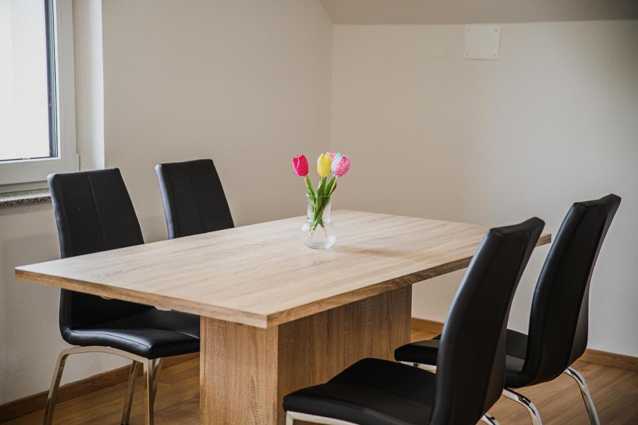 Mojcin Pisker Apartment House Kranj Eksteriør billede