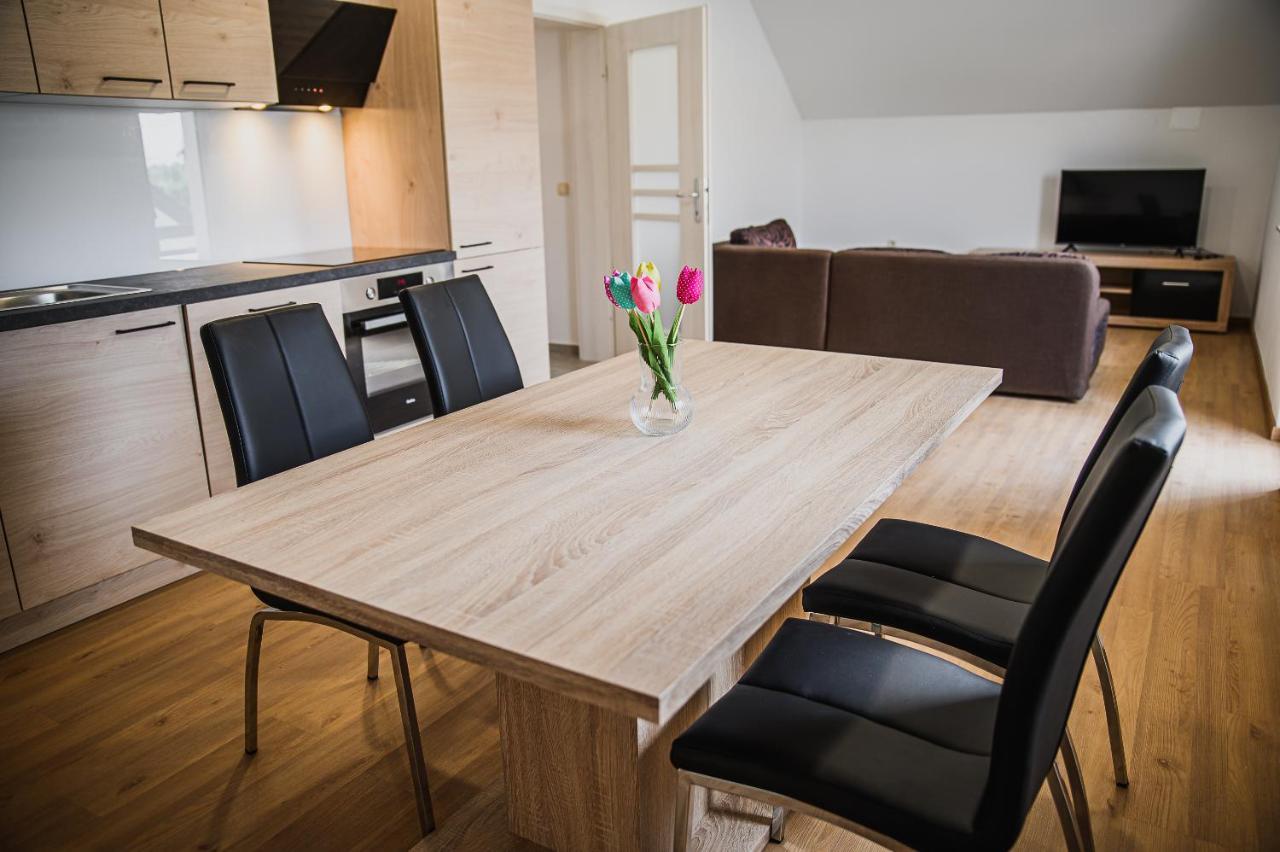 Mojcin Pisker Apartment House Kranj Eksteriør billede