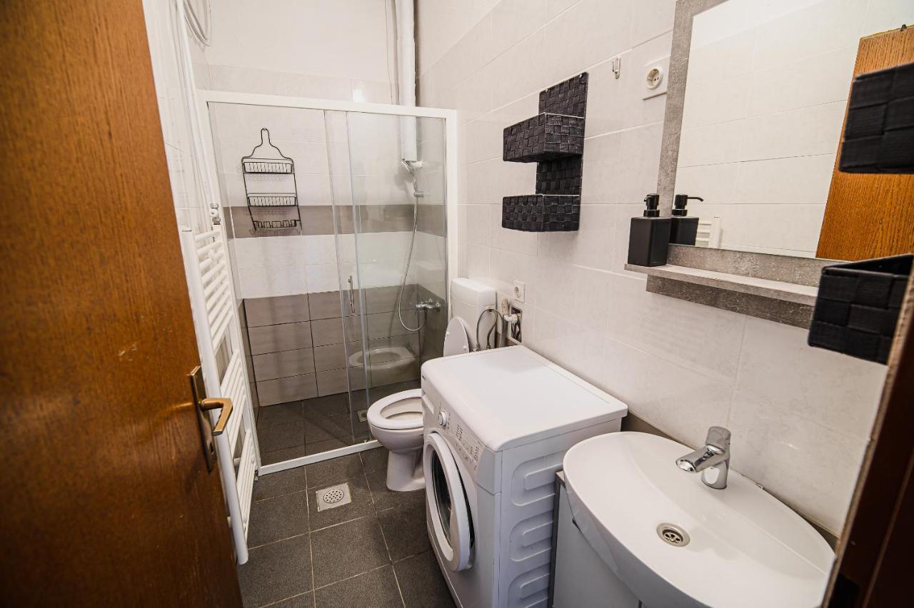 Mojcin Pisker Apartment House Kranj Eksteriør billede
